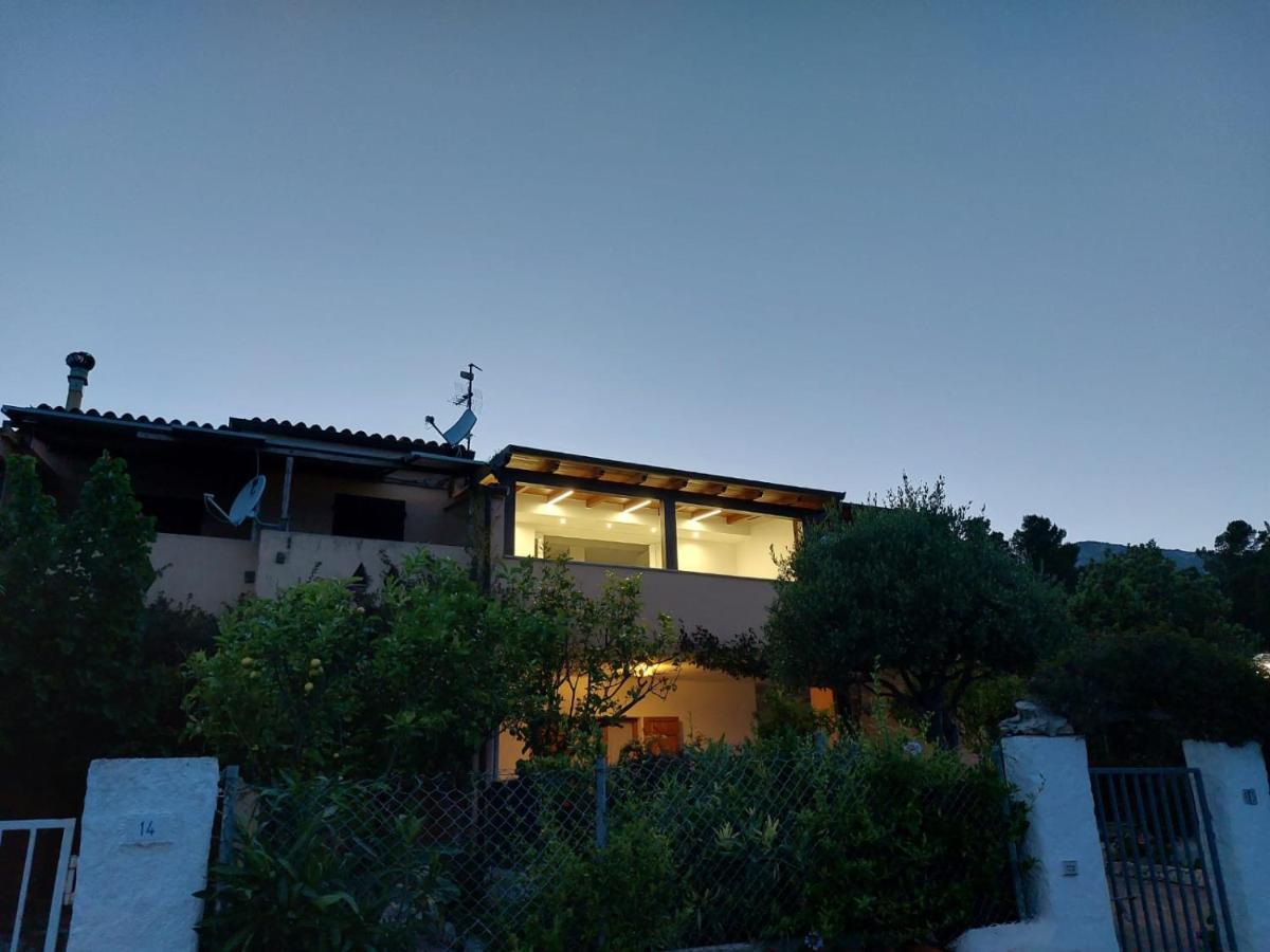 Mama House Con Vista Mare Apartment Cala Gonone Bagian luar foto