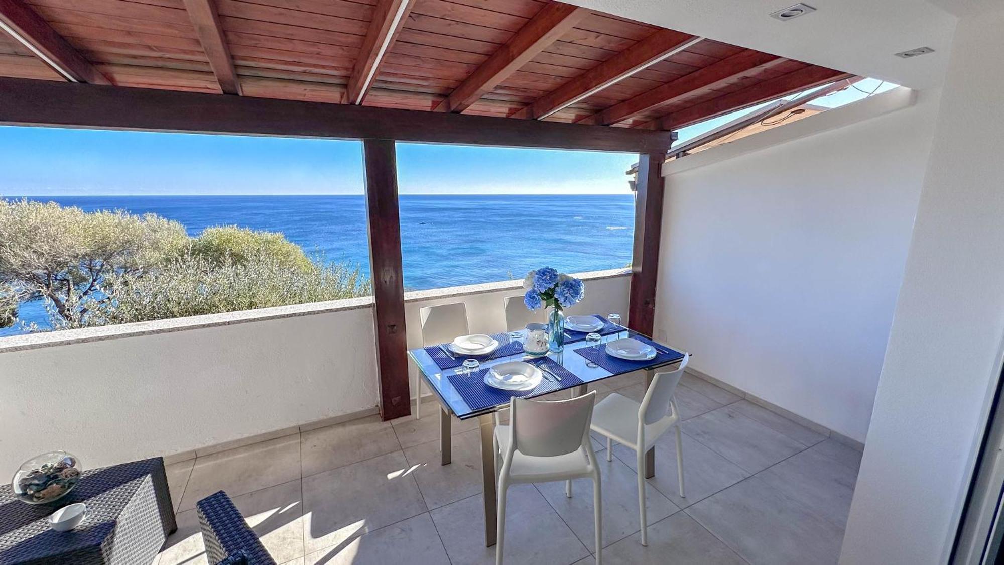 Mama House Con Vista Mare Apartment Cala Gonone Bagian luar foto