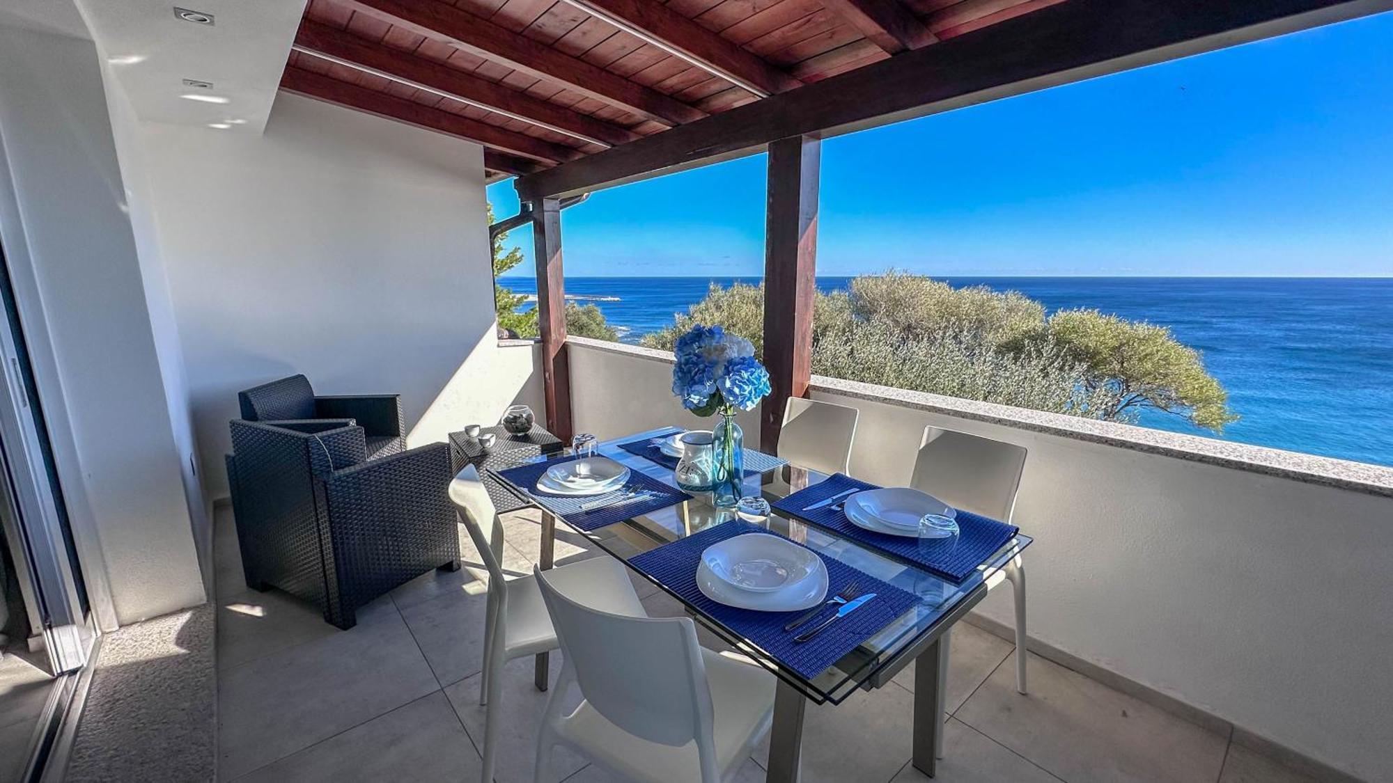 Mama House Con Vista Mare Apartment Cala Gonone Bagian luar foto