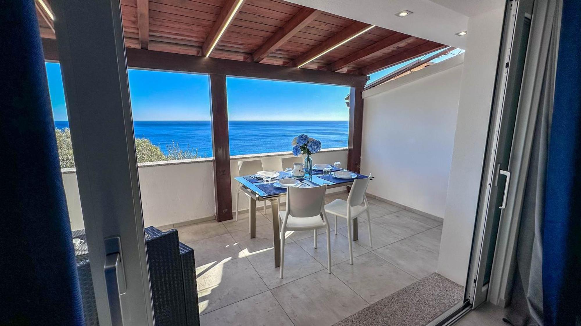Mama House Con Vista Mare Apartment Cala Gonone Bagian luar foto
