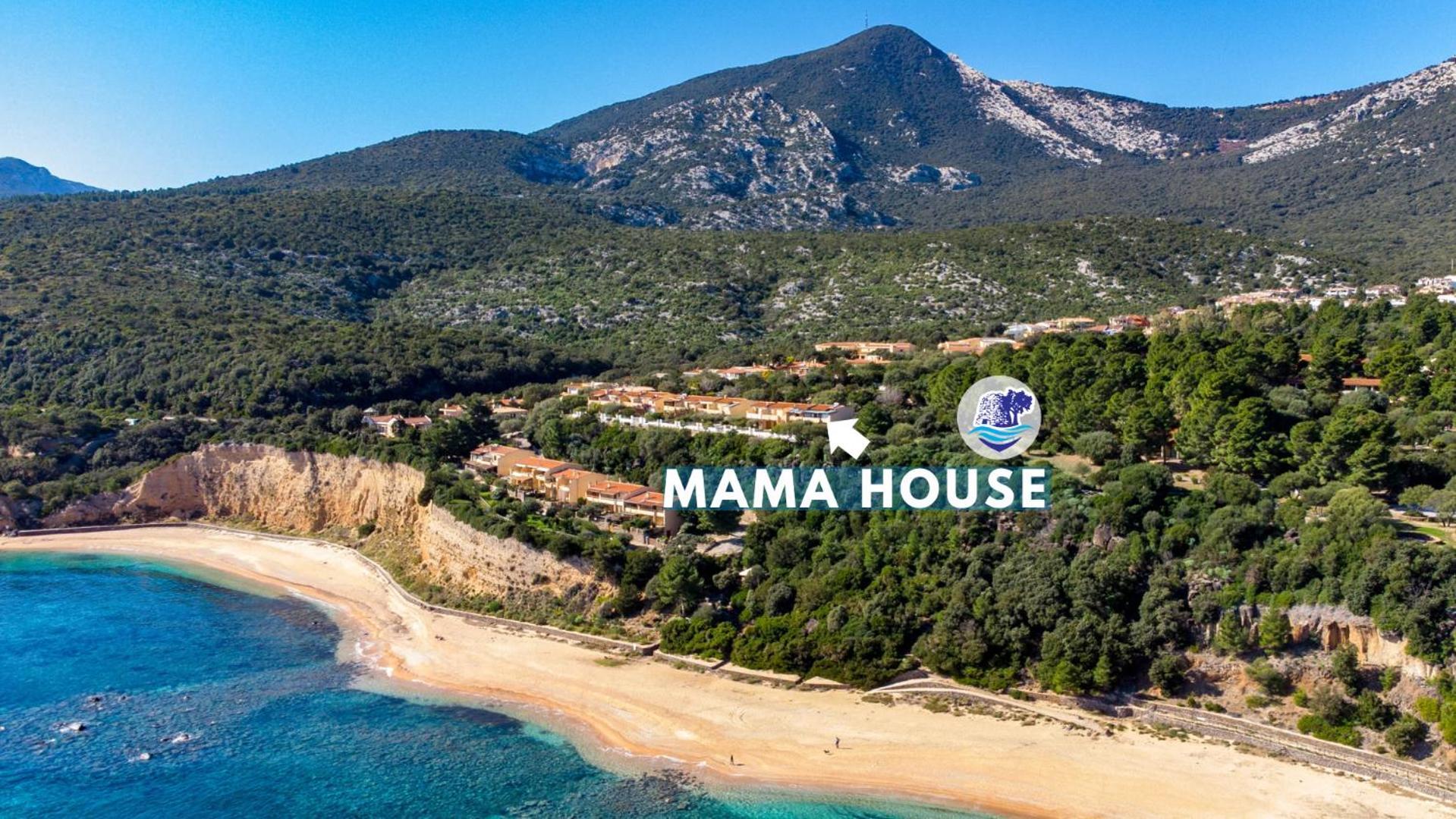 Mama House Con Vista Mare Apartment Cala Gonone Bagian luar foto